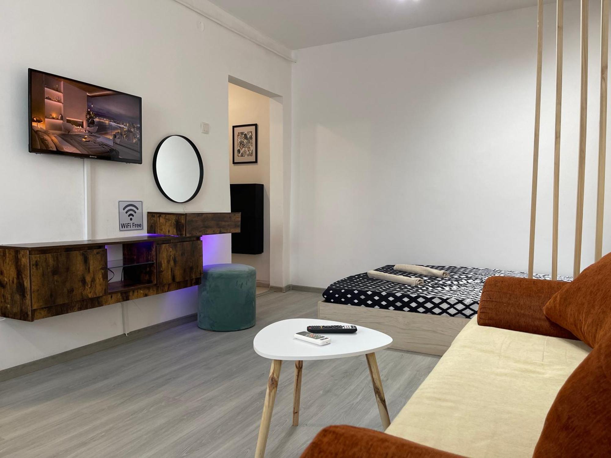 Twins Studio 3 Ploiesti Exterior photo
